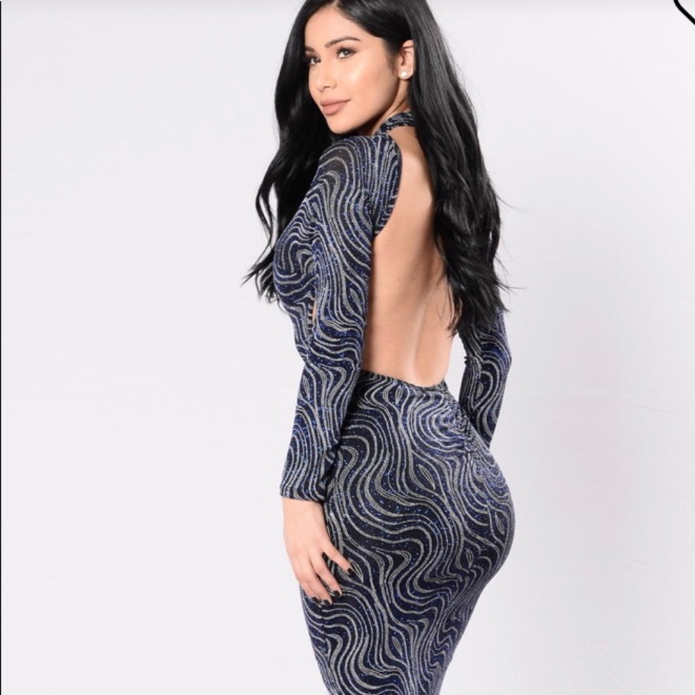 Elegant backless dress